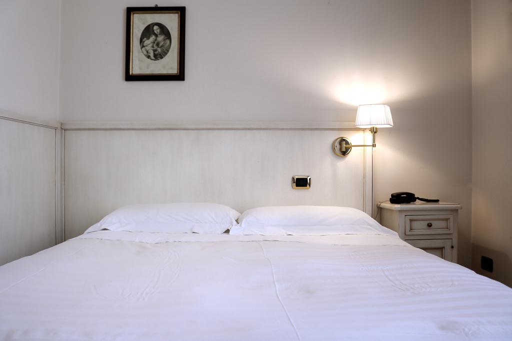 Hotel Astro Mediceo Флоренция Экстерьер фото